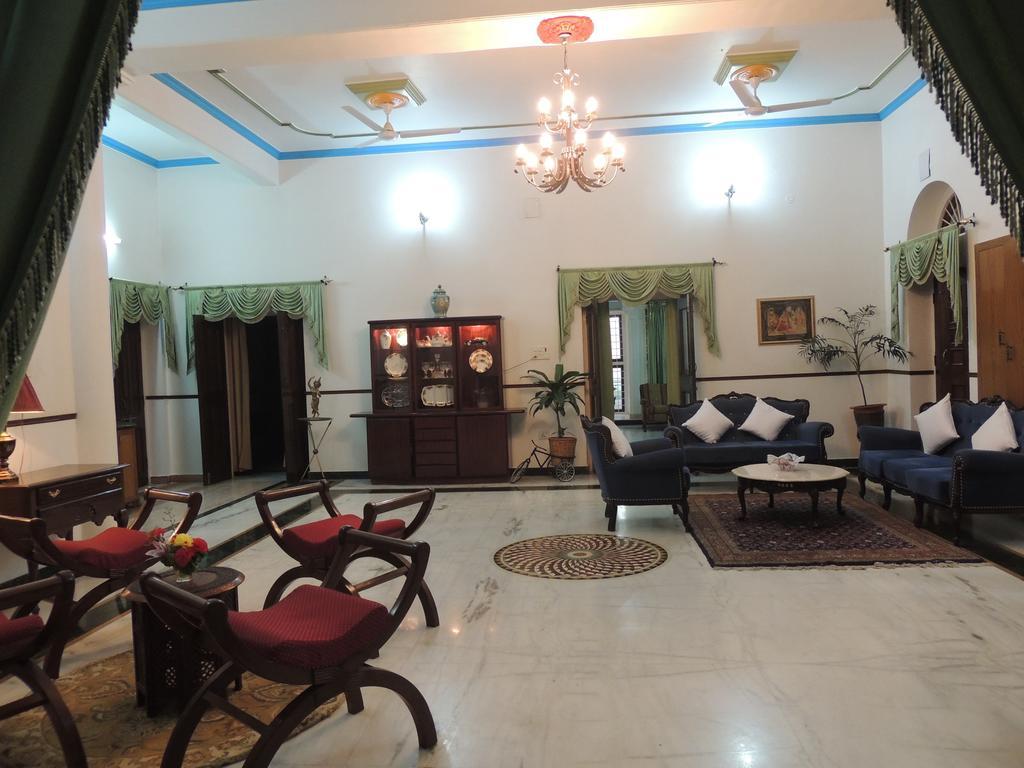 Kunjpur Guest House Prayagraj Ruang foto