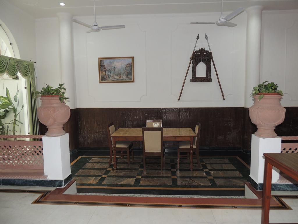 Kunjpur Guest House Prayagraj Bagian luar foto